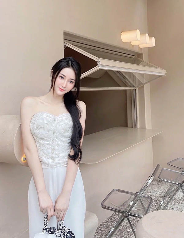 巴黎大学生伴游